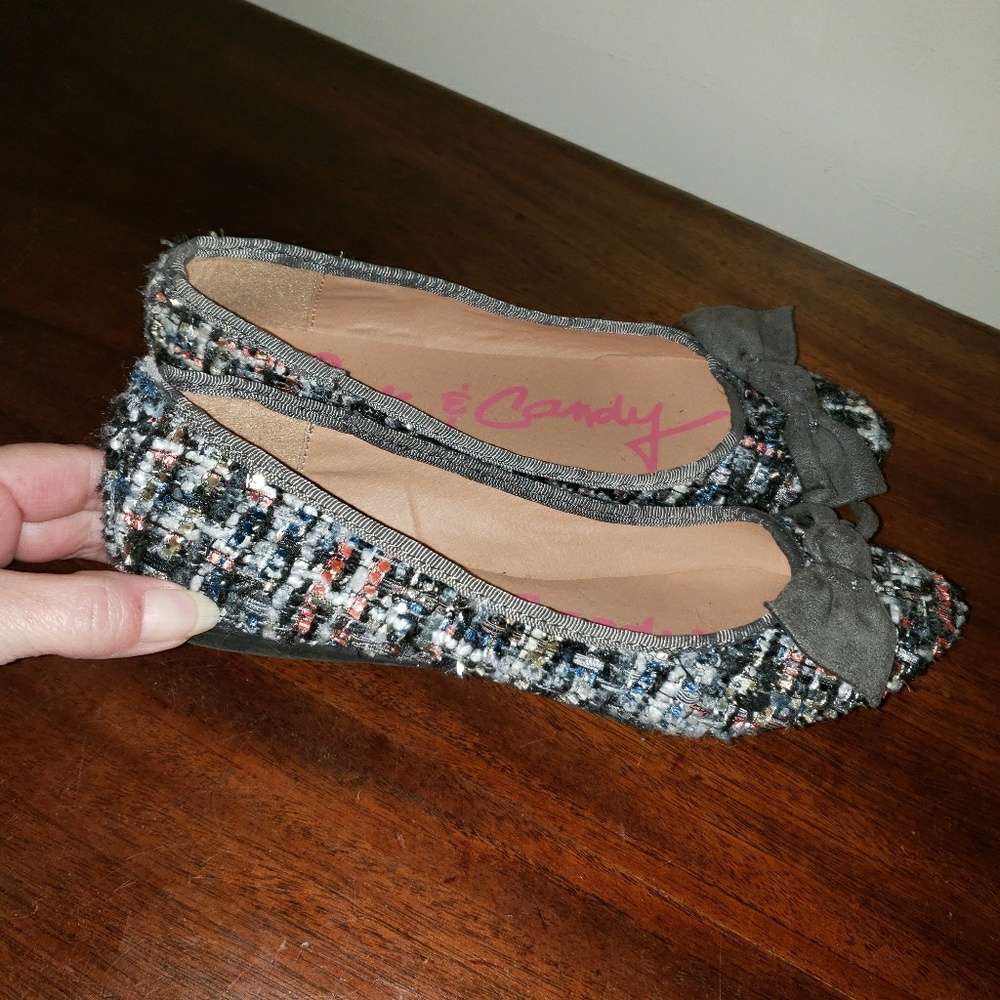 SALE 7 FOR $20 Rock & Candy Scarlett Flats size 6.5